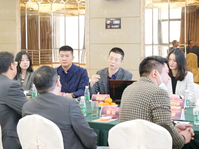 成都天府新區(qū)新能源新材料產(chǎn)業(yè)功能區(qū)管委會及浩旺集團領導到訪臣通 成都天府新區(qū)新能源新材料產(chǎn)業(yè)功能區(qū)管委會及浩旺集團領導到訪臣通