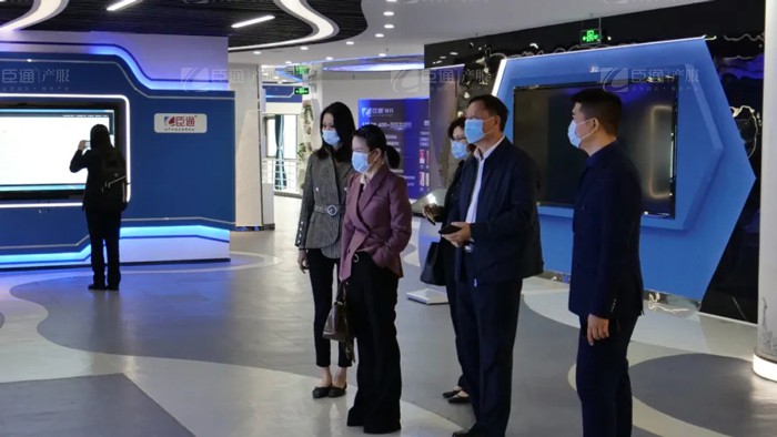 金茂源環(huán)保集團執(zhí)行董事兼總裁朱和平一行到訪臣通 金茂源環(huán)保集團執(zhí)行董事兼總裁朱和平一行到訪臣通