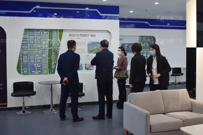 金茂源環(huán)保集團執(zhí)行董事兼總裁朱和平一行到訪臣通 金茂源環(huán)保集團執(zhí)行董事兼總裁朱和平一行到訪臣通